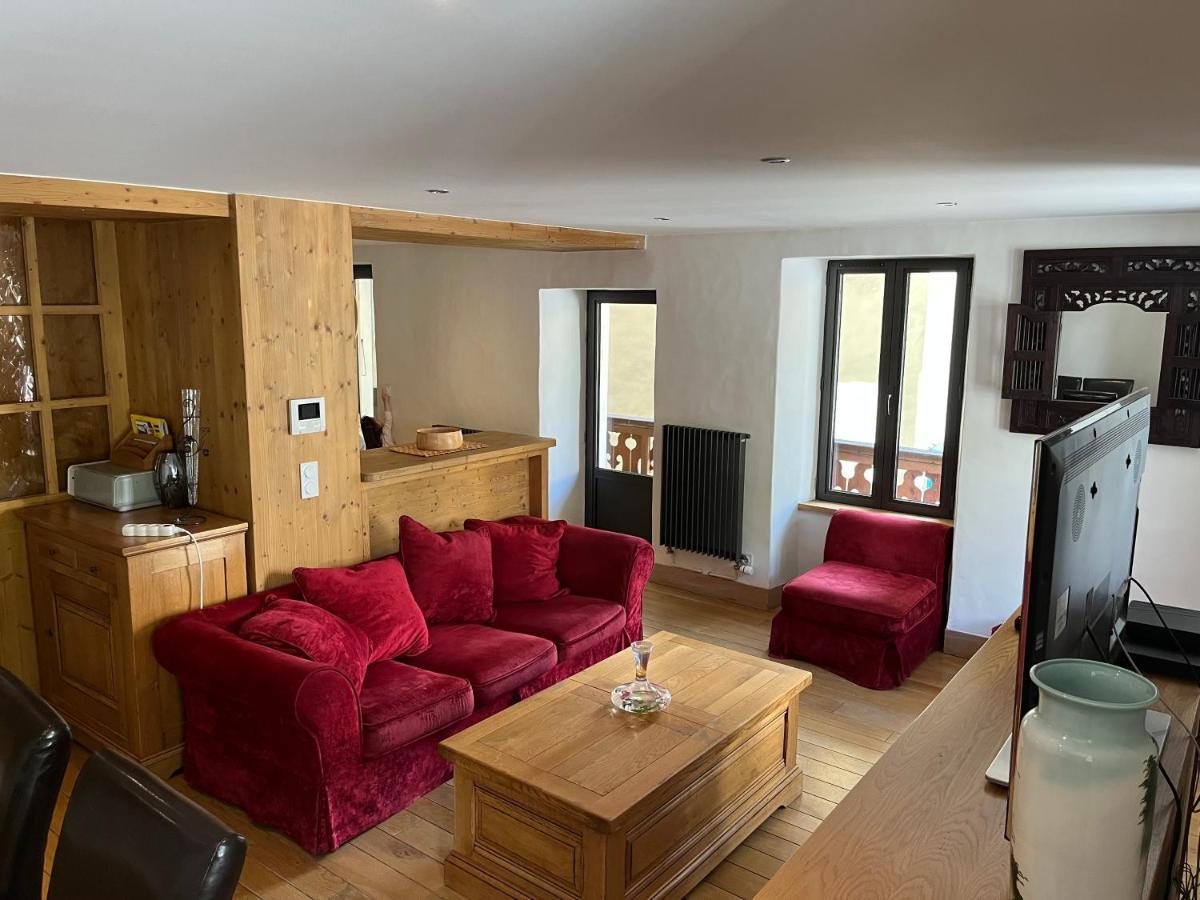 Appartement Centre Du Village Brides Les Bains Buitenkant foto